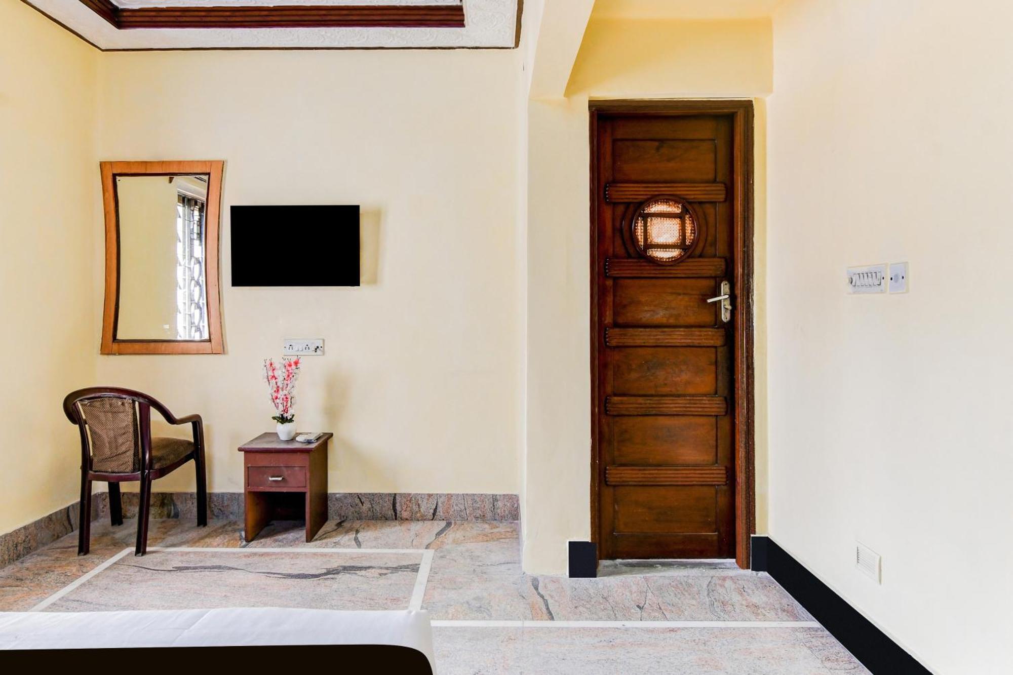 Super Hotel O Lenin Sarani Kolkata Bagian luar foto